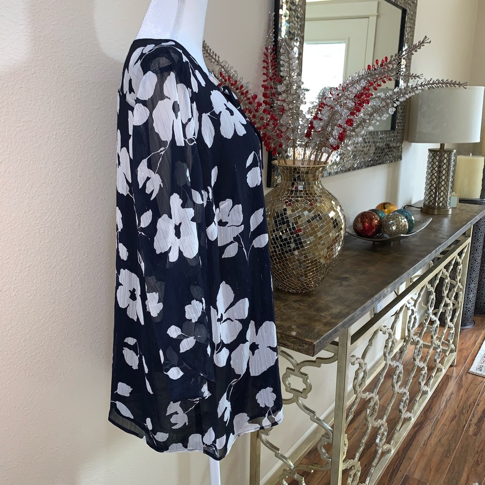 JM Collection blouse - Picture 5 of 16
